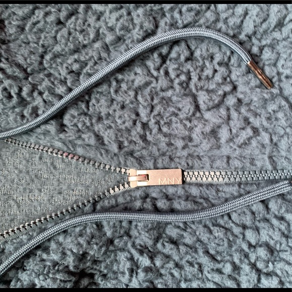 Jacket - Picture 3 of 10